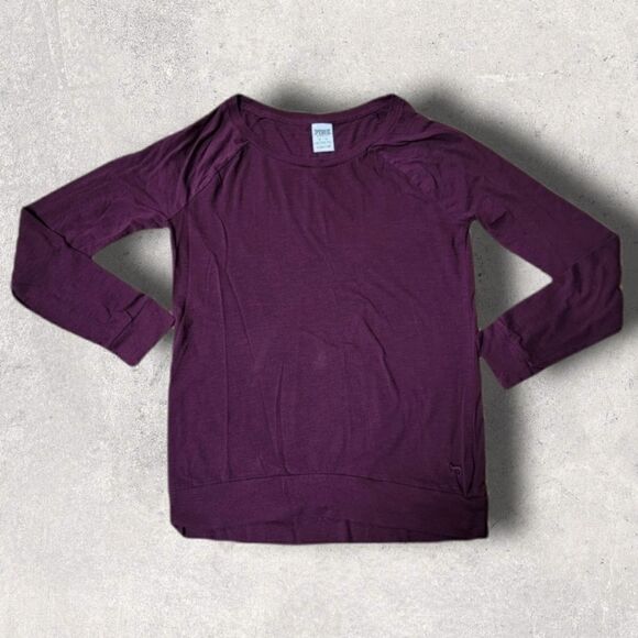 PINK VS WINE BURGUNDY LONG-SLEEVE T-SHIRT - Picture 1 of 4
